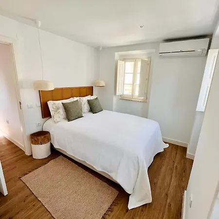 Apartment The Bird House